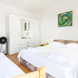 Dionis Apartment Split